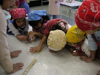 �N�b�L�[���