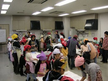 �N�b�L�[���R