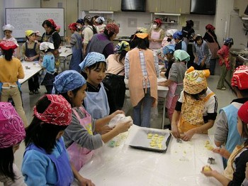 �N�b�L�[���S