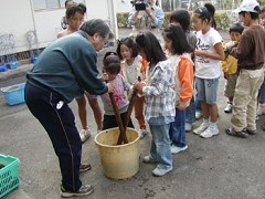 �����ω�E�����Ƃ��P�U