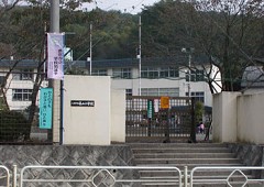 �����ω�E�����Ƃ��P