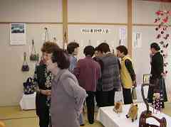 �����W��