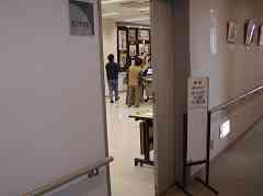 �����W��