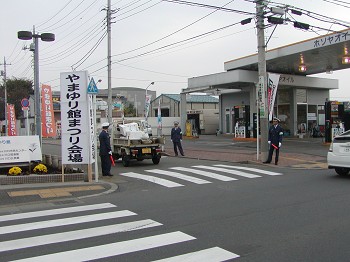 �������P